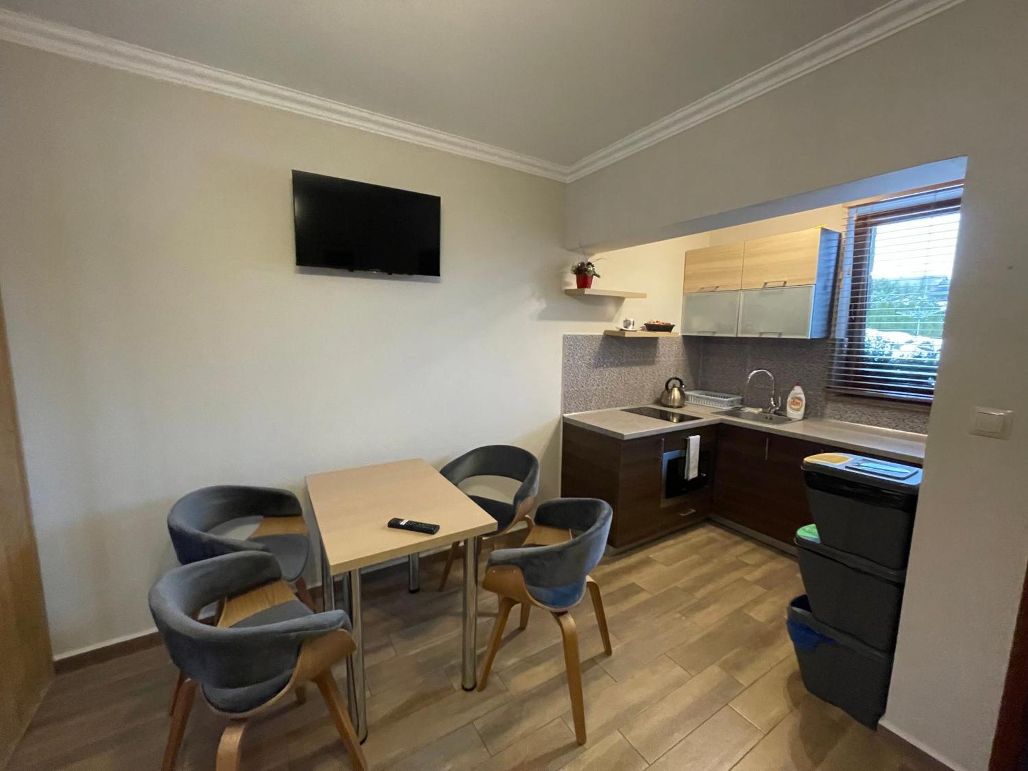 Ostrysz Appartement Dzianisz Kamer foto