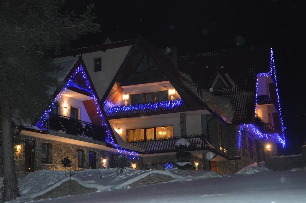 Ostrysz Appartement Dzianisz Buitenkant foto